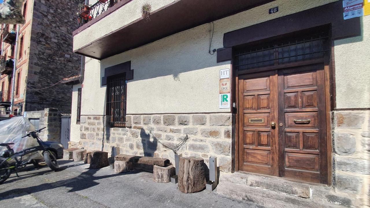 Tuul Etxea, Habitacion En Caserio A 8Km De Bilbao, Bano Compartido Galdakao Exterior photo